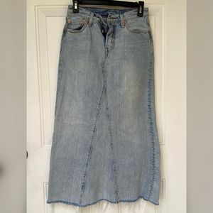 Levi’s denim skirt for women